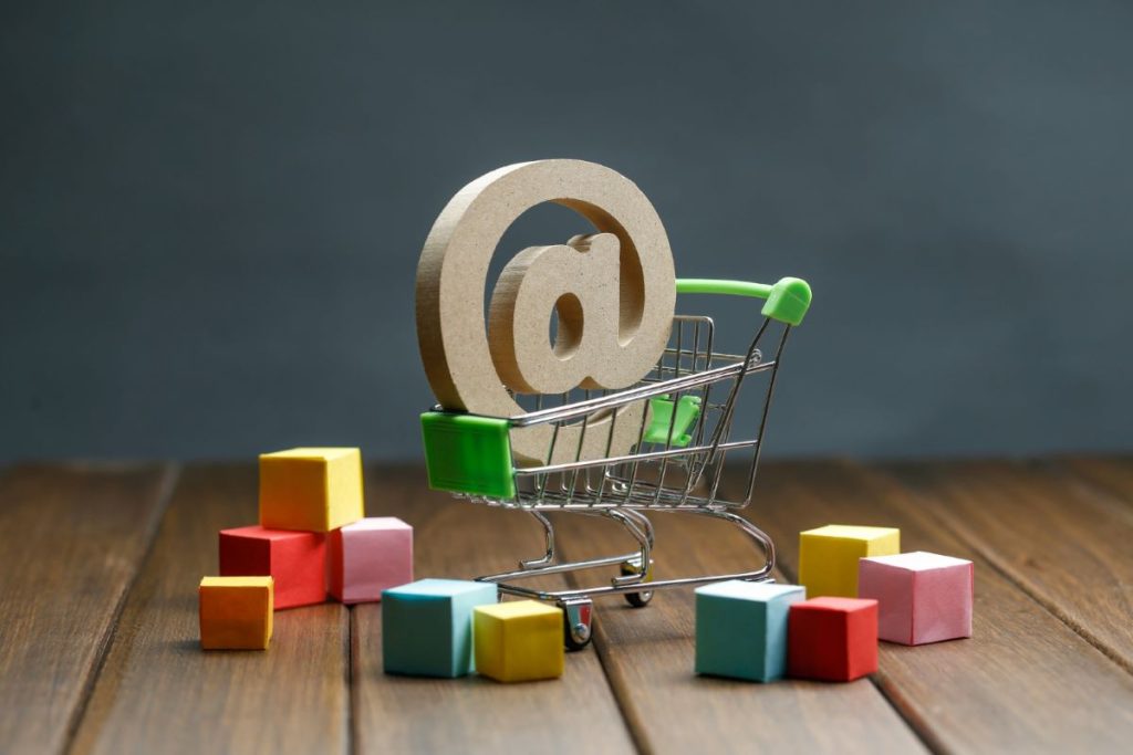 Email fo abondoned shopping carts