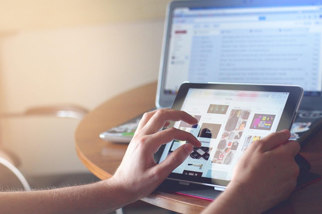 Shopify App